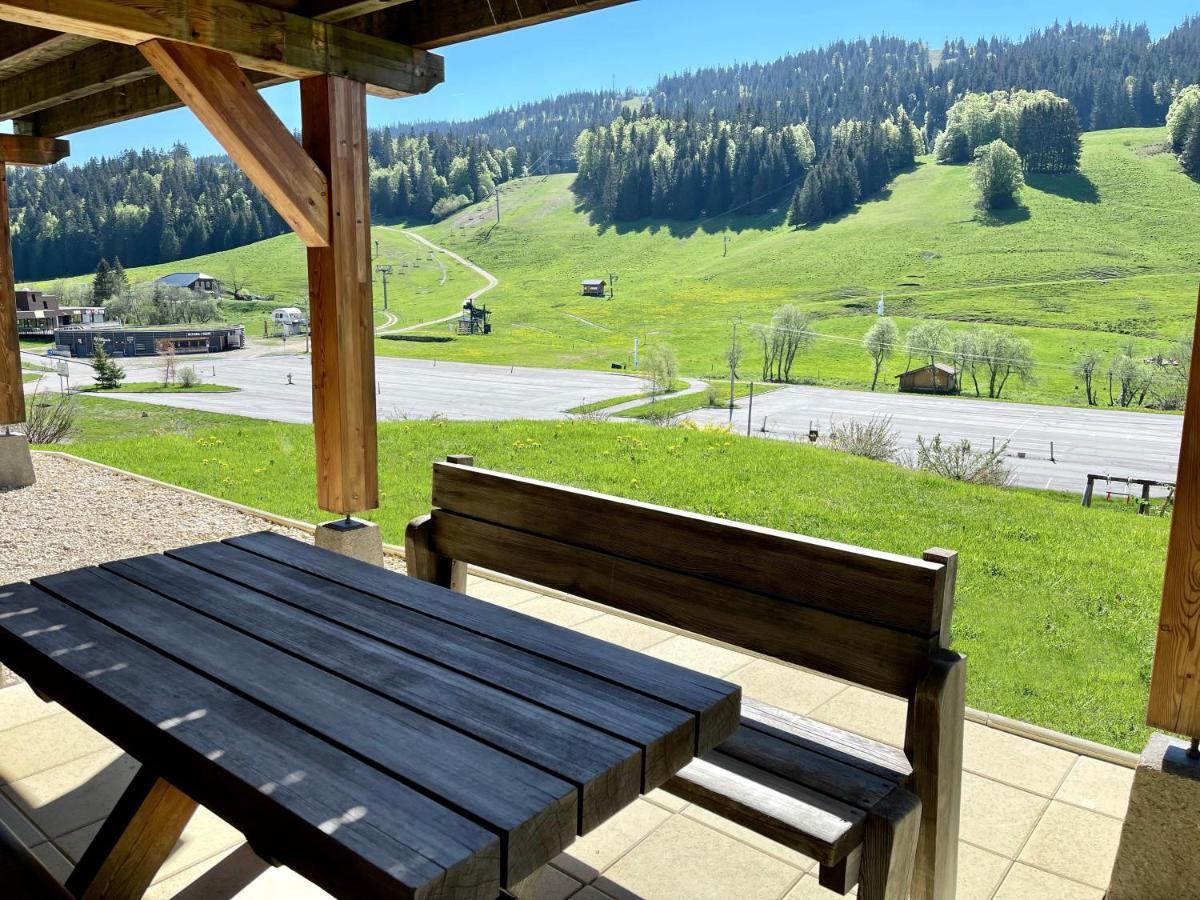Gite Avec Terrasse Et Belle Vue - Chaletnelda Com Lamoura Zewnętrze zdjęcie