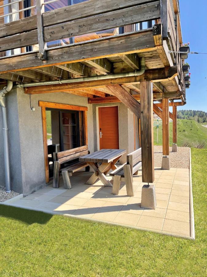 Gite Avec Terrasse Et Belle Vue - Chaletnelda Com Lamoura Zewnętrze zdjęcie